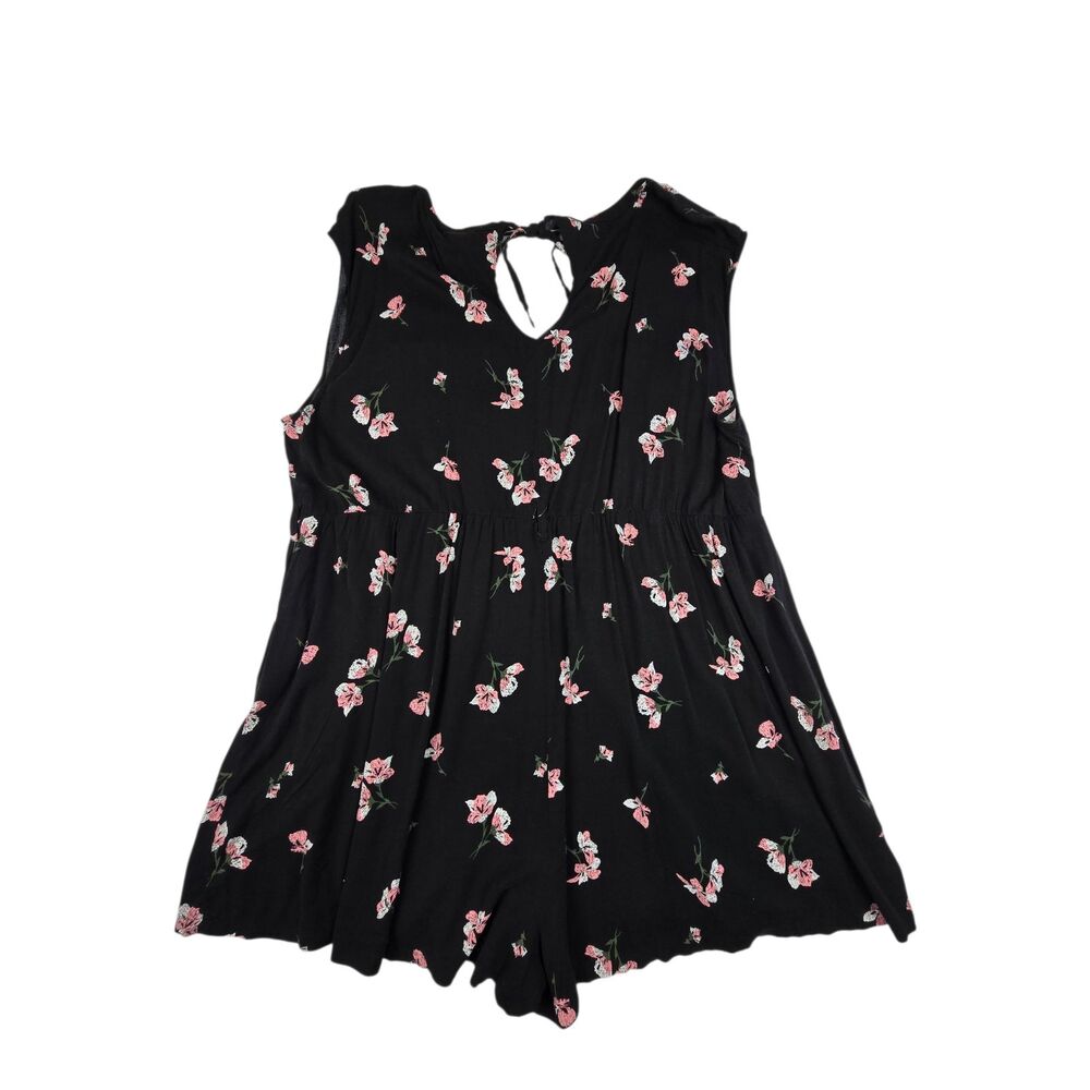 Torrid Floral Romper 4